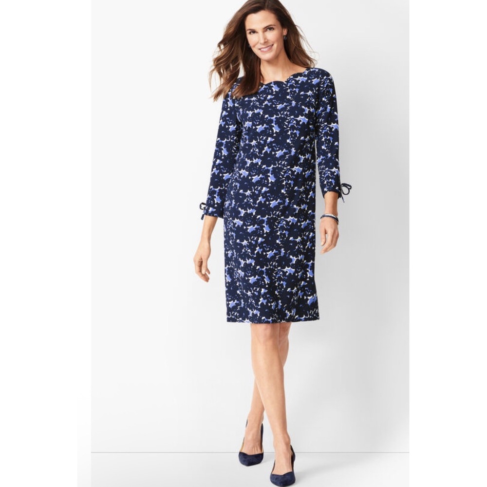 Talbots Crepe Dress womens 2 navy blue floral bows lined sheath scalloped neck